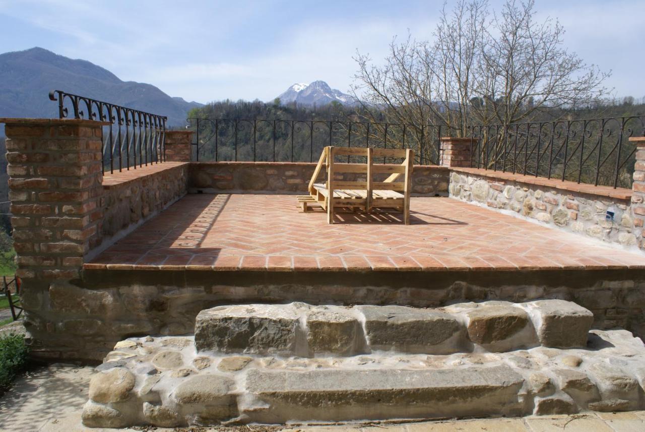 Tramonto Casa Barga Toscana Ristrutturata 2021 ภายนอก รูปภาพ